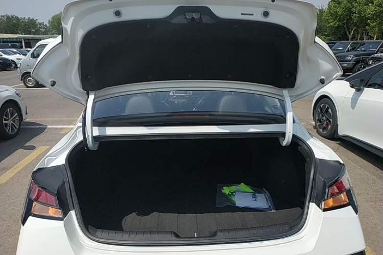 Used Hyundai Elantra 2023 1.5L CVT GLX Elite Edition Trunk