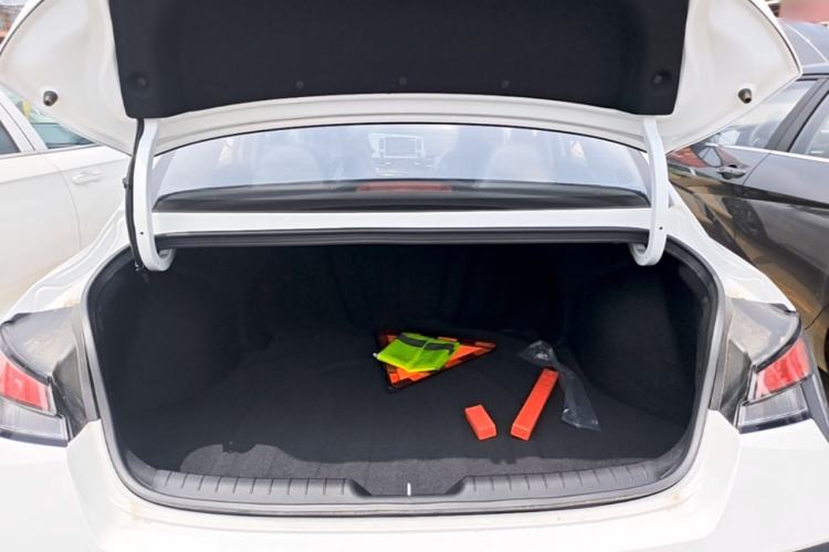 Used Hyundai Elantra 2023 1.5L CVT GLX Elite Edition Trunk