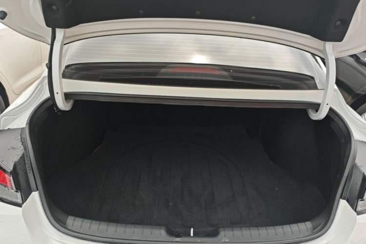 Used Hyundai Elantra 2023 1.5L CVT GLX Elite Edition Trunk