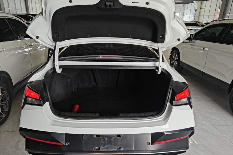 Used Hyundai Elantra 2023 1.5L CVT GLX Elite Edition Trunk