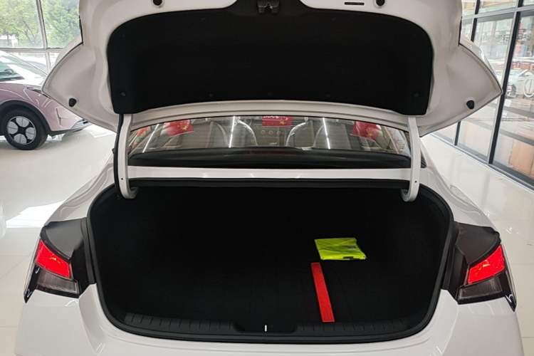 Used Hyundai Elantra 2023 1.5L CVT GLX Elite Edition Trunk