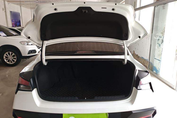 Used Hyundai Elantra 2023 1.5L CVT GLX Elite Edition Trunk