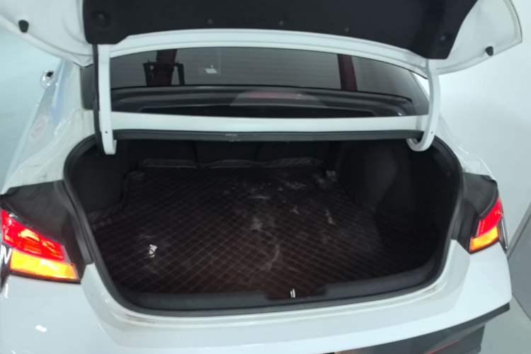 Used Hyundai Elantra 2023 1.5L CVT GLX Elite Edition Trunk