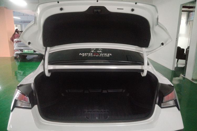 Used Hyundai Elantra 2023 1.5L CVT GLX Elite Edition Trunk