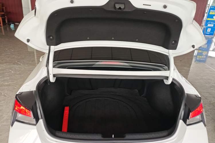 Used Hyundai Elantra 2023 1.5L CVT GLX Elite Edition Trunk