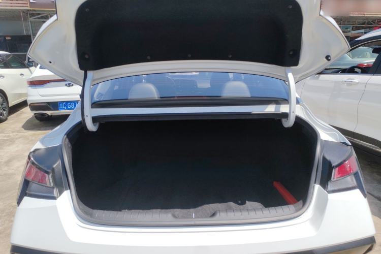 Used Hyundai Elantra 2023 1.5L CVT GLX Elite Edition Trunk