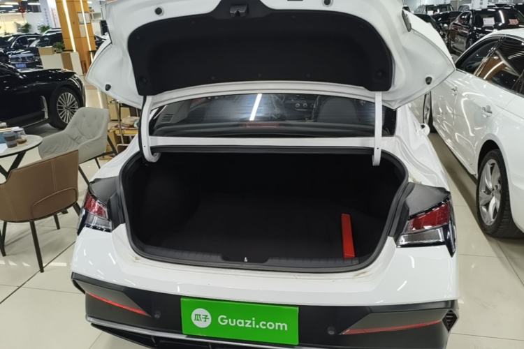Used Hyundai Elantra 2023 1.5L CVT GLX Elite Edition Trunk