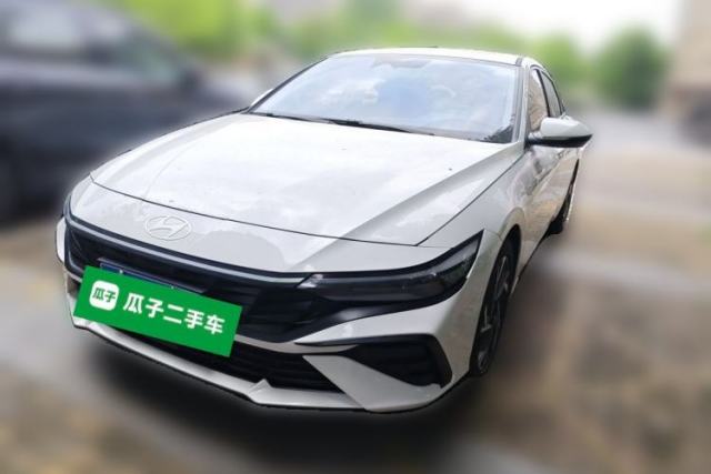 Used Hyundai Elantra 2023 1.5L CVT LUX Prestige Edition