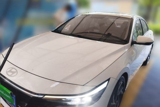 Hyundai Elantra 2023 1.5L CVT GLX Elite Edition de segunda mano