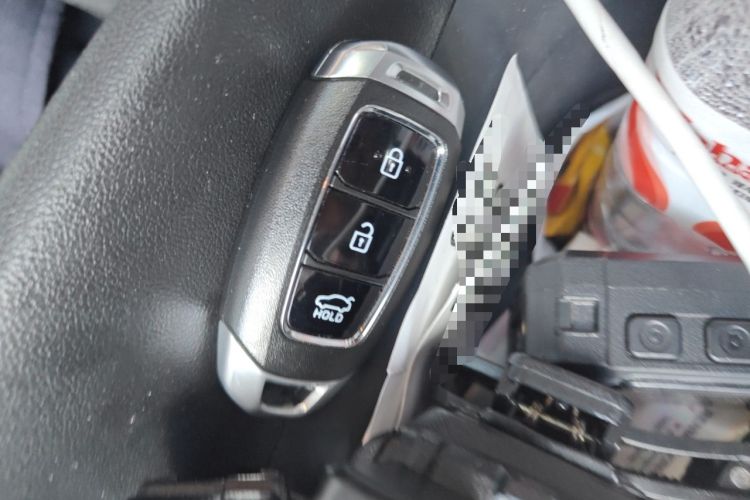 Used Hyundai Elantra 2023 1.5L CVT LUX Prestige Edition Vehicle Key