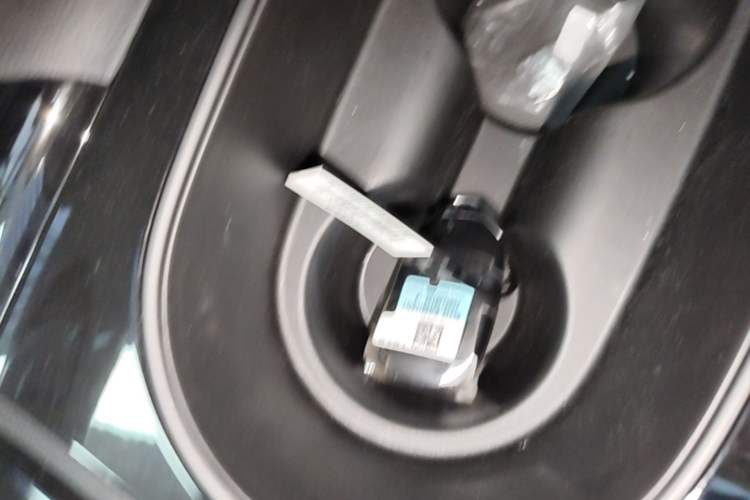 Used Hyundai Elantra 2023 1.5L CVT GLX Elite Edition Vehicle Key