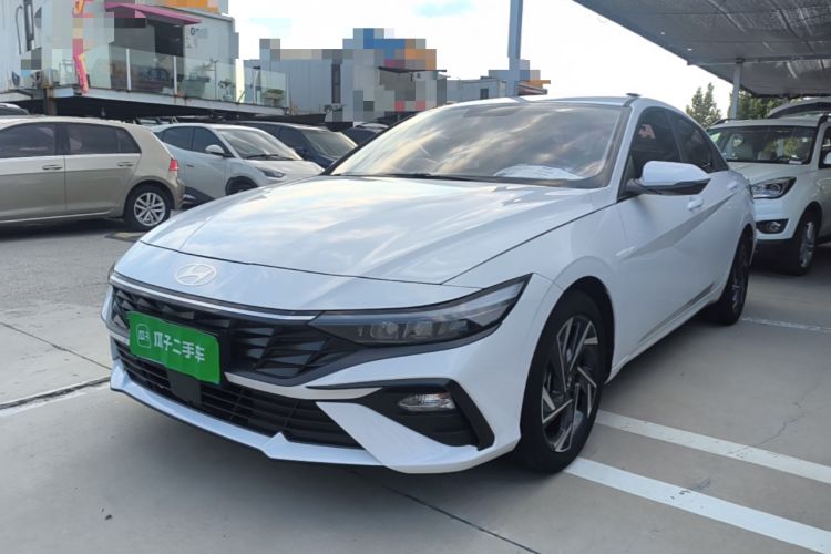 Hyundai Elantra 2023 1.5L CVT GLX Elite Edition