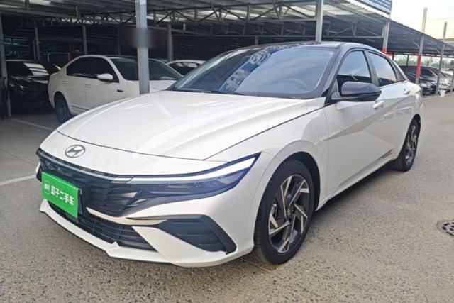 Used Hyundai Elantra 2023 1.5L CVT LUX Prestige Edition