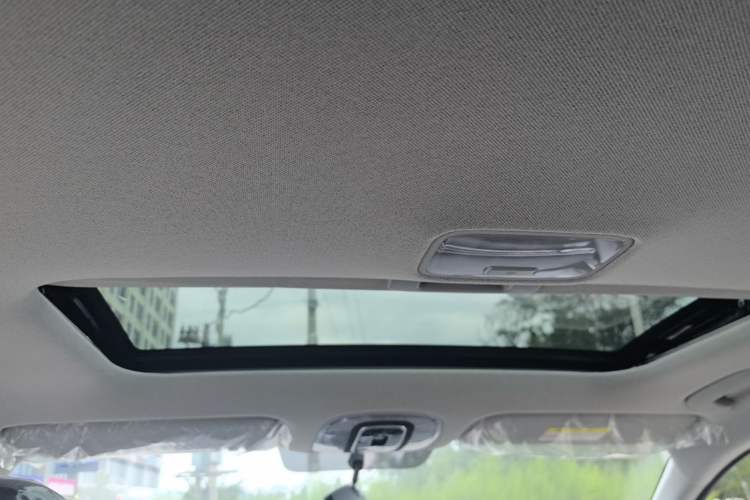 Used Hyundai Elantra 2026 Model 1.5L CVT GLX Elite Edition Headliner