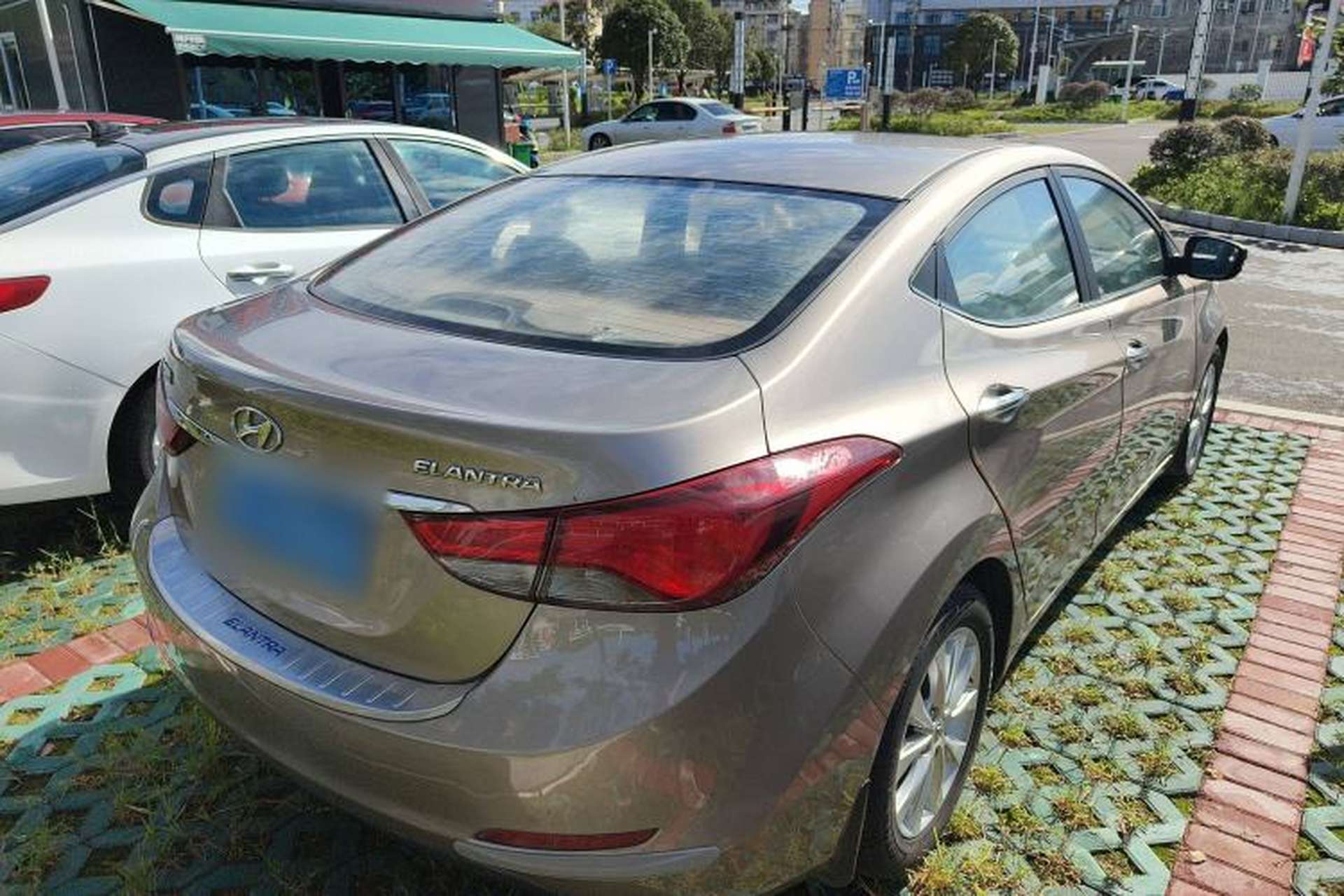 Used Hyundai Elantra (5th Generation / Langdong) 2016 1.6L Automatic Prestige Model Exterior 3