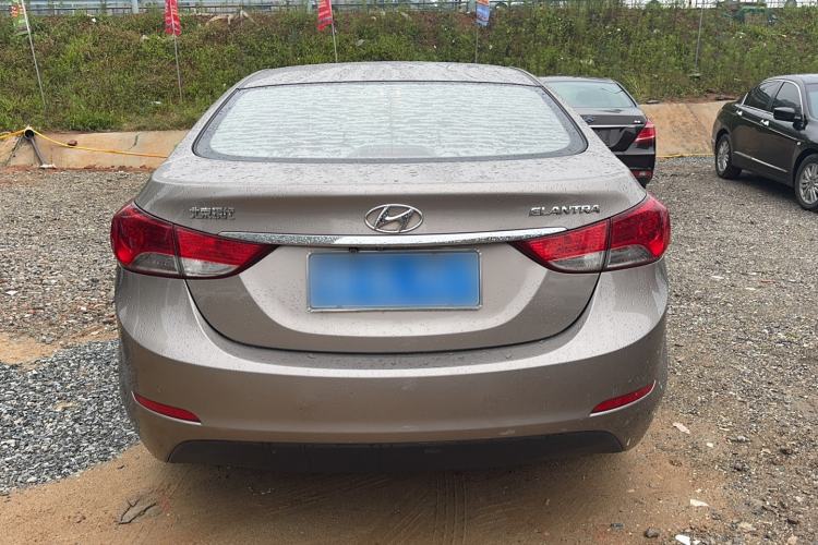Used Hyundai Elantra (5th Generation / Langdong) 2015 1.6L Automatic Leading Model Exterior 4