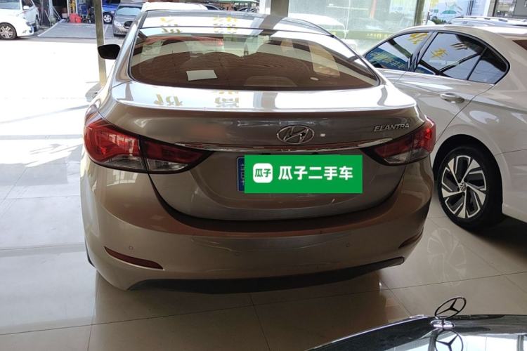 Used Hyundai Elantra (5th Generation / Langdong) 2016 1.6L Automatic Smart Version Exterior 4