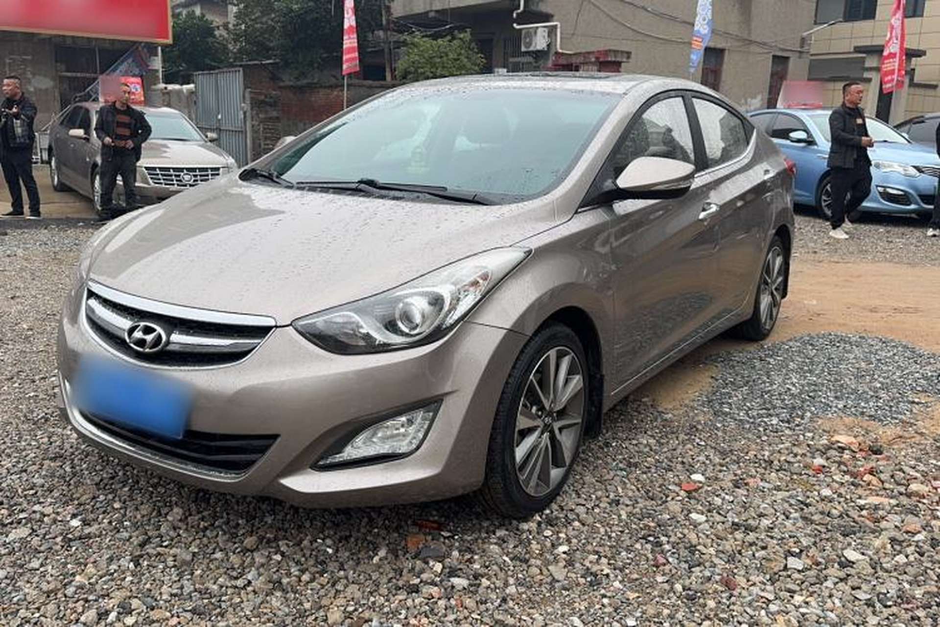 Used Hyundai Elantra (5th Generation / Langdong) 2015 1.6L Automatic Leading Model Front Left 45 Deg
