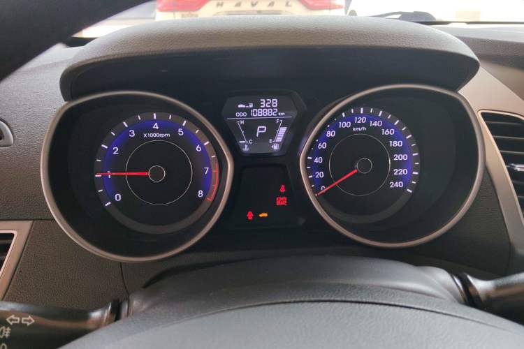Used Hyundai Elantra (5th Generation / Langdong) 2016 1.6L Automatic Smart Version Instrument Cluster