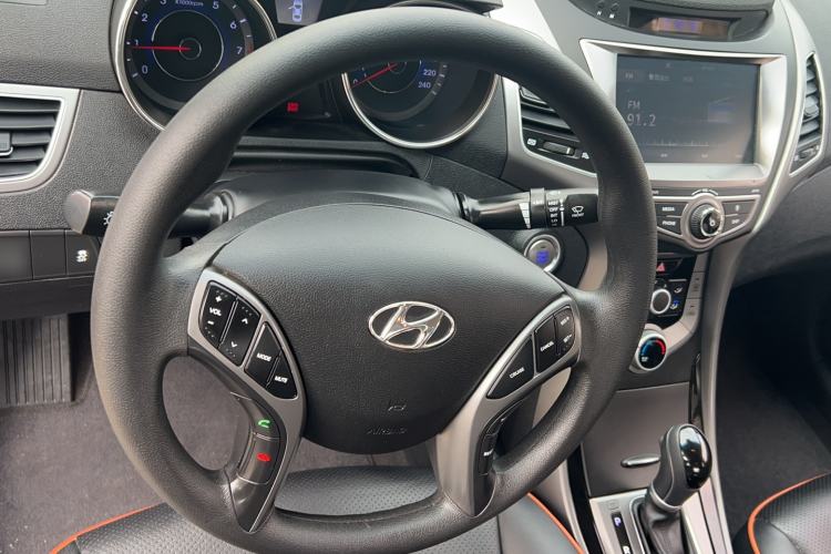 Used Hyundai Elantra (5th Generation / Langdong) 2016 1.6L Automatic Prestige Model Steering Wheel