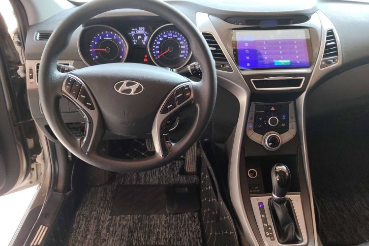 Used Hyundai Elantra (5th Generation / Langdong) 2016 1.6L Automatic Smart Version Steering Wheel