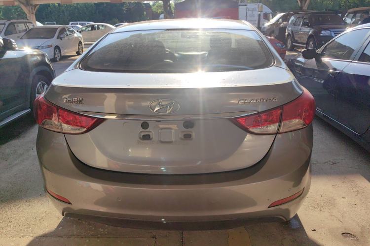 Used Hyundai Elantra (5th Generation / Langdong) 2015 1.6L Automatic Luxury Model Exterior 4