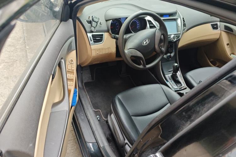 Used Hyundai Elantra (5th Generation / Langdong) 2012 1.6L Automatic Leading Model Driver Seat