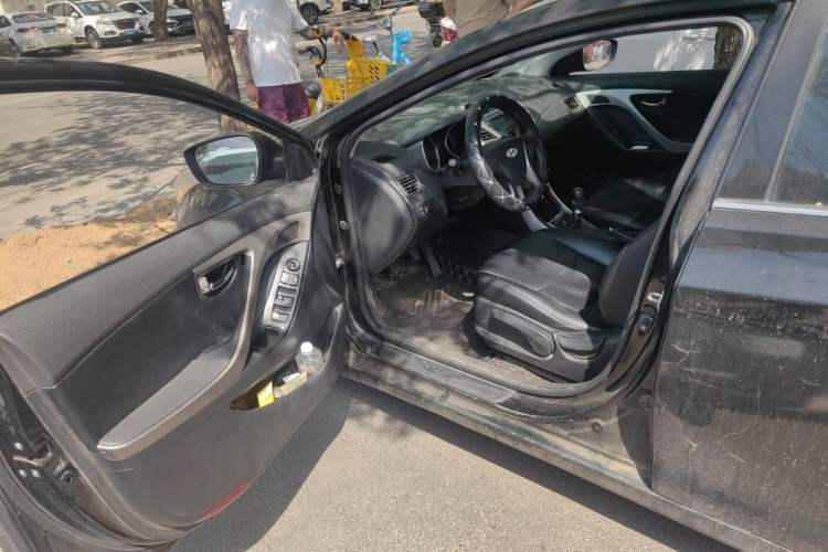 Used Hyundai Elantra (5th Generation / Langdong) 2012 1.6L Manual Leading Model Driver Seat