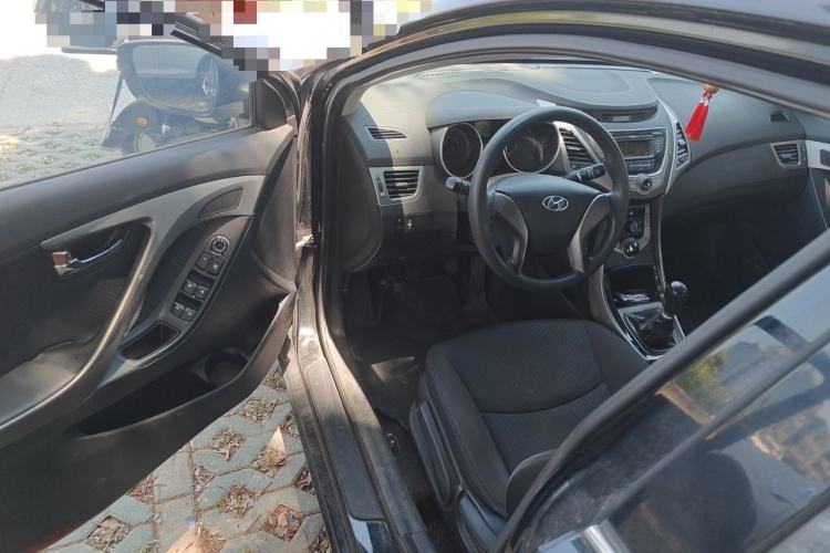 Used Hyundai Elantra (5th Generation / Langdong) 2012 1.6L Manual Leading Model Driver Seat