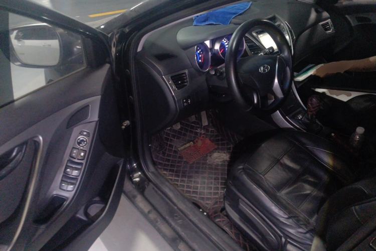 Used Hyundai Elantra (5th Generation / Langdong) 2012 1.6L Manual Leading Model Driver Seat