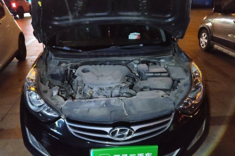 Used Hyundai Elantra (5th Generation / Langdong) 2012 1.6L Automatic Leading Model Engine Bay