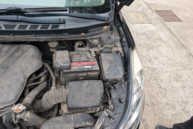 Used Hyundai Elantra (5th Generation / Langdong) 2012 1.6L Automatic Leading Model Engine Bay Left