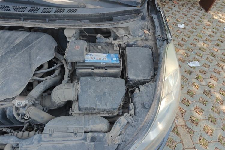 Used Hyundai Elantra (5th Generation / Langdong) 2012 1.6L Manual Leading Model Engine Bay Left