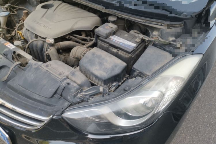 Used Hyundai Elantra (5th Generation / Langdong) 2012 1.6L Manual Leading Model Engine Bay Left