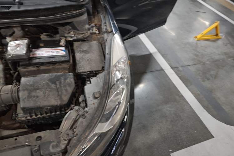 Used Hyundai Elantra (5th Generation / Langdong) 2012 1.6L Manual Leading Model Engine Bay Left