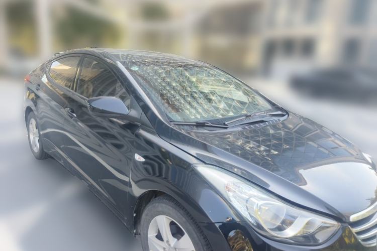 Used Hyundai Elantra (5th Generation / Langdong) 2012 1.6L Automatic Fashion Edition Front Right 45 Deg
