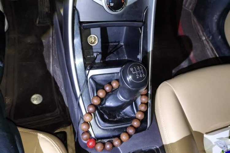 Used Hyundai Elantra (5th Generation / Langdong) 2012 1.6L Manual Leading Model Gear Lever