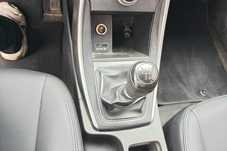 Used Hyundai Elantra (5th Generation / Langdong) 2012 1.6L Manual Fashion Edition Gear Lever