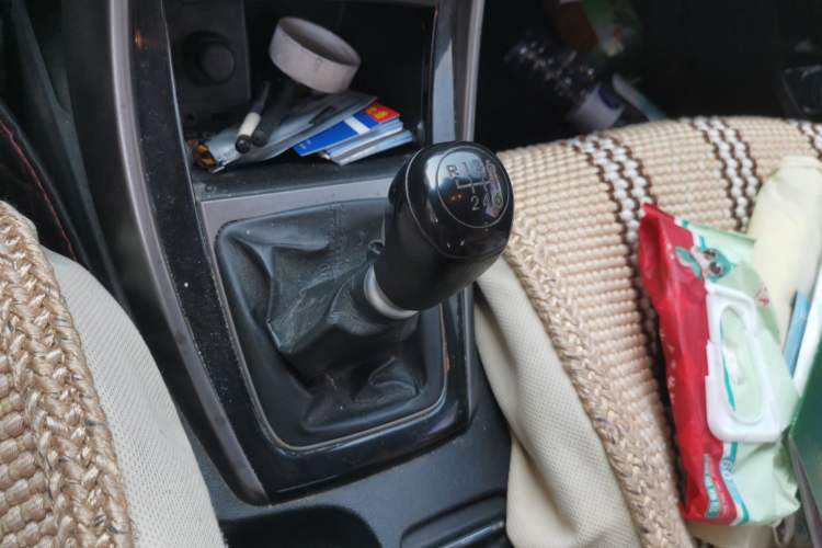 Used Hyundai Elantra (5th Generation / Langdong) 2012 1.6L Manual Leading Model Gear Lever
