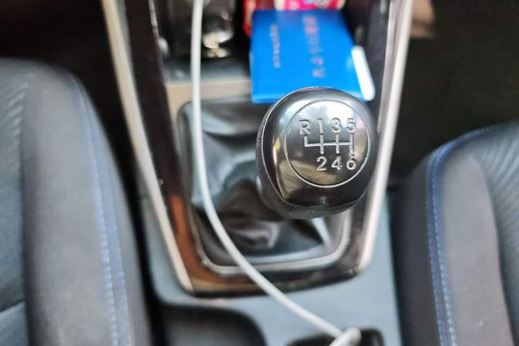 Used Hyundai Elantra (5th Generation / Langdong) 2012 1.6L Manual Leading Model Gear Lever