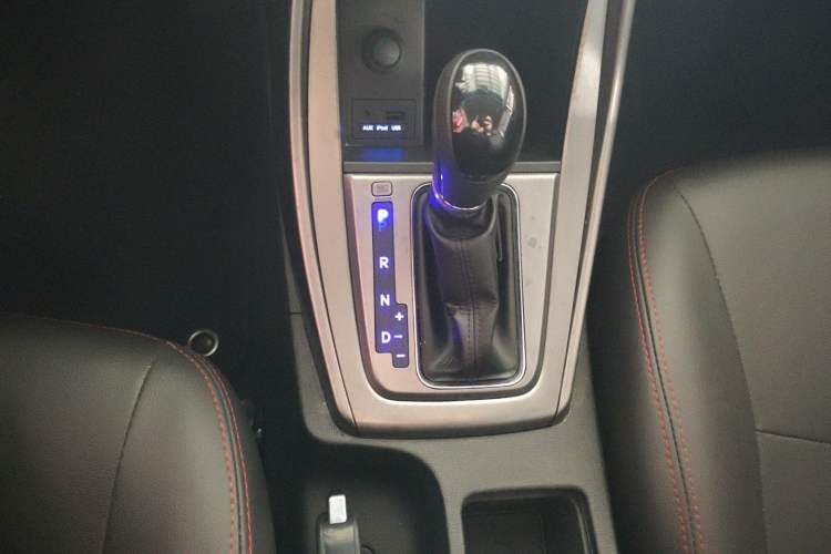 Used Hyundai Elantra (5th Generation / Langdong) 2012 1.6L Automatic Fashion Edition Gear Lever