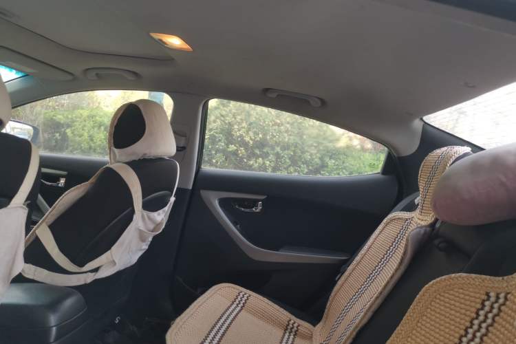 Used Hyundai Elantra (5th Generation / Langdong) 2012 1.6L Manual Leading Model Headliner