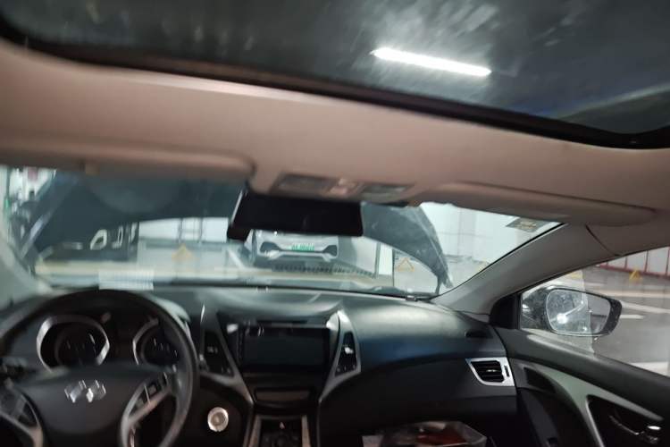 Used Hyundai Elantra (5th Generation / Langdong) 2012 1.6L Manual Leading Model Headliner