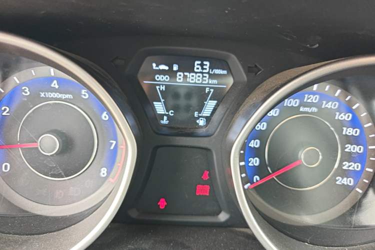 Used Hyundai Elantra (5th Generation / Langdong) 2012 1.6L Manual Fashion Edition Instrument Cluster