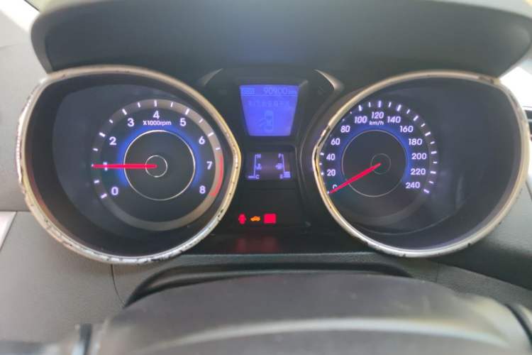 Used Hyundai Elantra (5th Generation / Langdong) 2012 1.6L Manual Leading Model Instrument Cluster