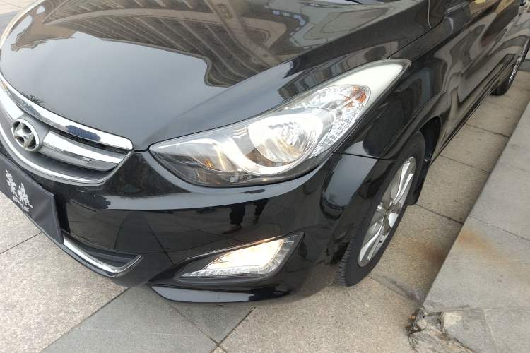 Used Hyundai Elantra (5th Generation / Langdong) 2012 1.6L Manual Leading Model Left Front Headlight