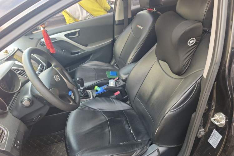 Used Hyundai Elantra (5th Generation / Langdong) 2012 1.6L Automatic Fashion Edition Left Front Seat
