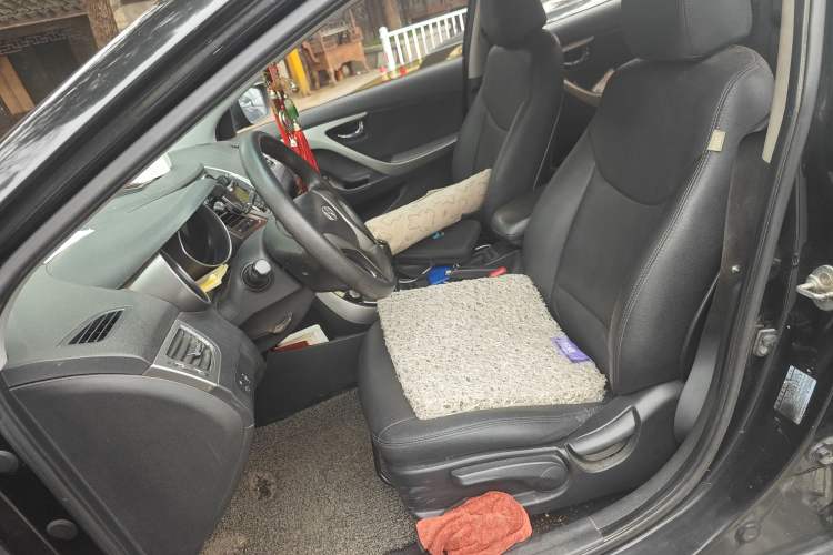 Used Hyundai Elantra (5th Generation / Langdong) 2012 1.6L Manual Leading Model Left Front Seat