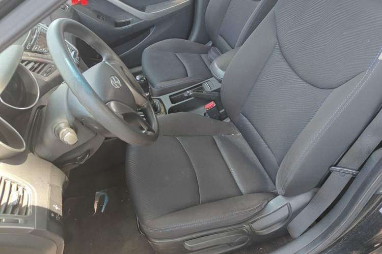 Used Hyundai Elantra (5th Generation / Langdong) 2012 1.6L Manual Leading Model Left Front Seat