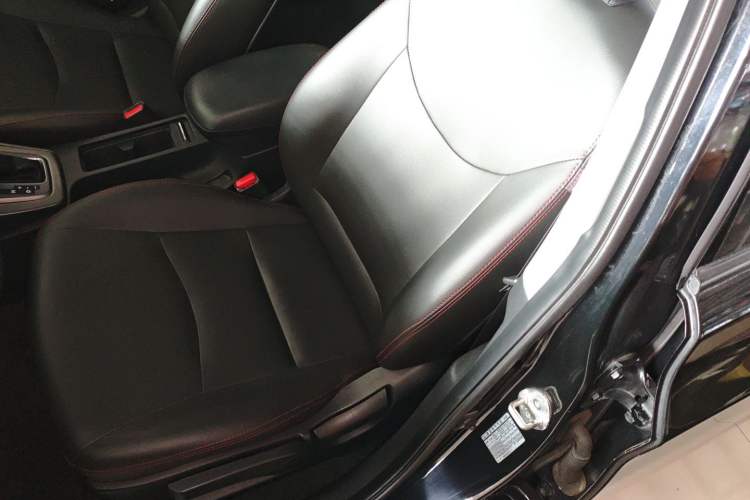 Used Hyundai Elantra (5th Generation / Langdong) 2012 1.6L Automatic Fashion Edition Left Front Seat